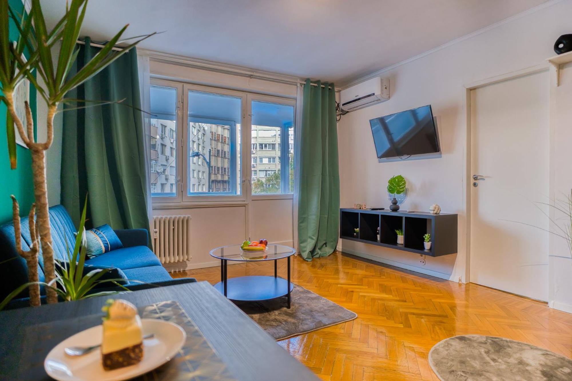 Hacienda Royal Palace - Central Designer Apartment บูคาเรสต์ ภายนอก รูปภาพ