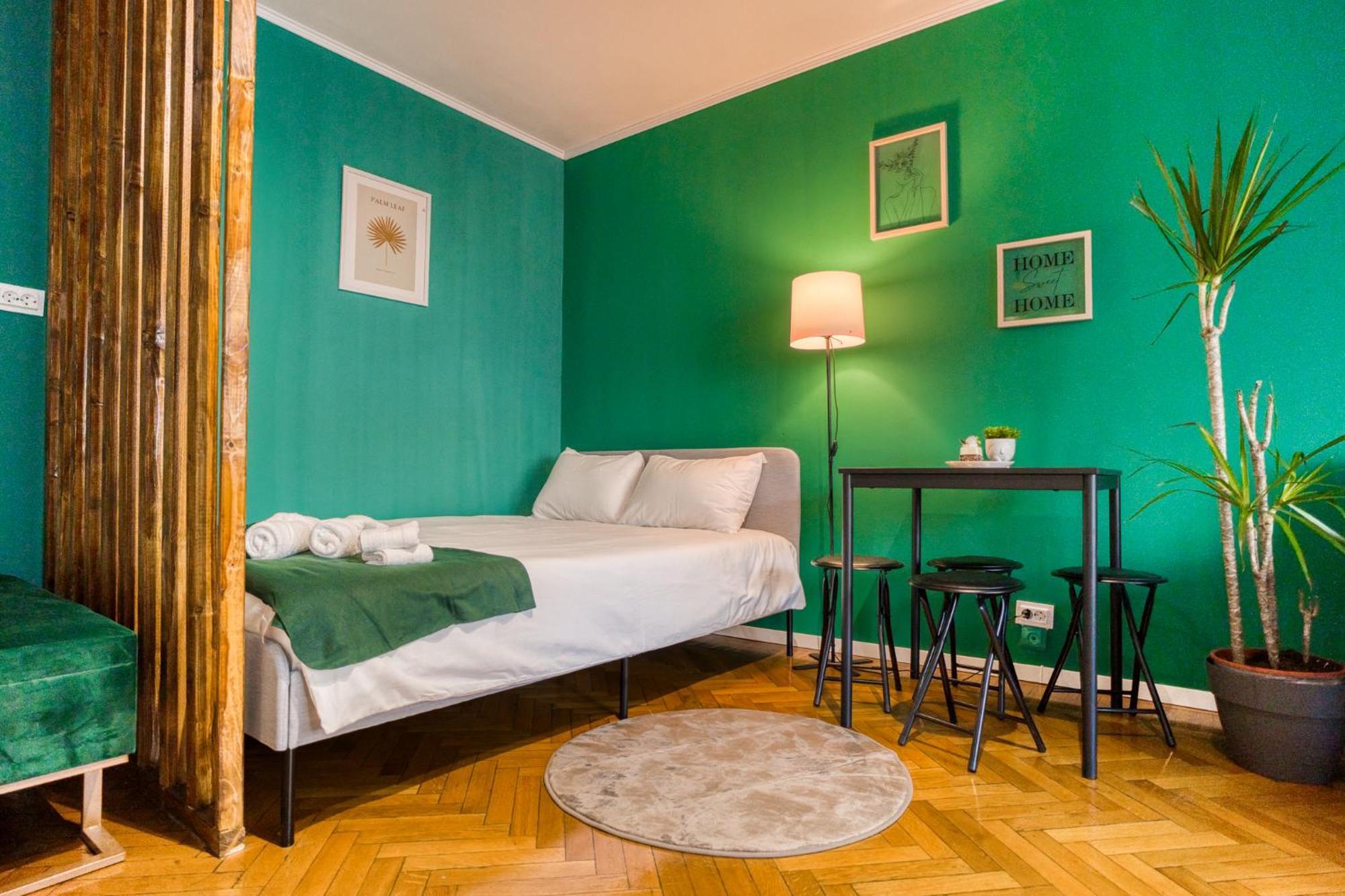 Hacienda Royal Palace - Central Designer Apartment บูคาเรสต์ ภายนอก รูปภาพ